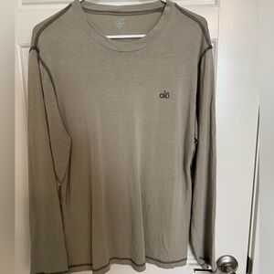 ALO Yoga Men's Gray Long Sleeve Shirt